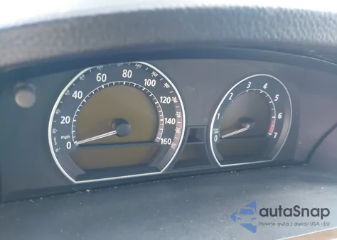 2007 BMW 750Li из США, поврежденный, VIN WBAHN83517DT75423